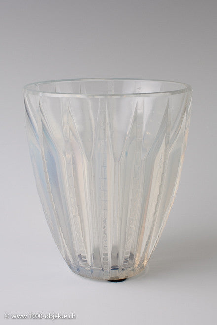 French Art Deco Vase " Chamonix" by René Lalique, 1933
